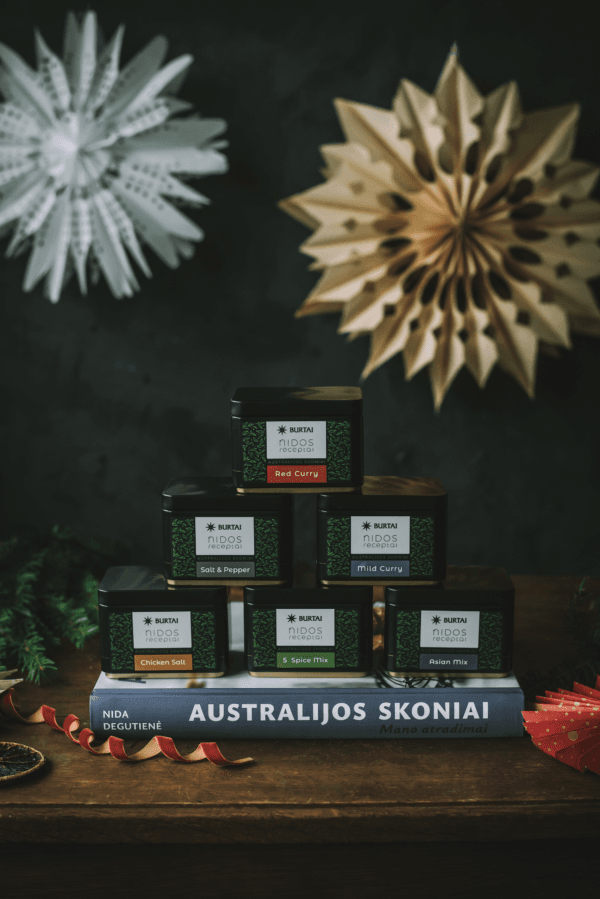 Didysis Nidos prieskonių ir knygos rinkinys